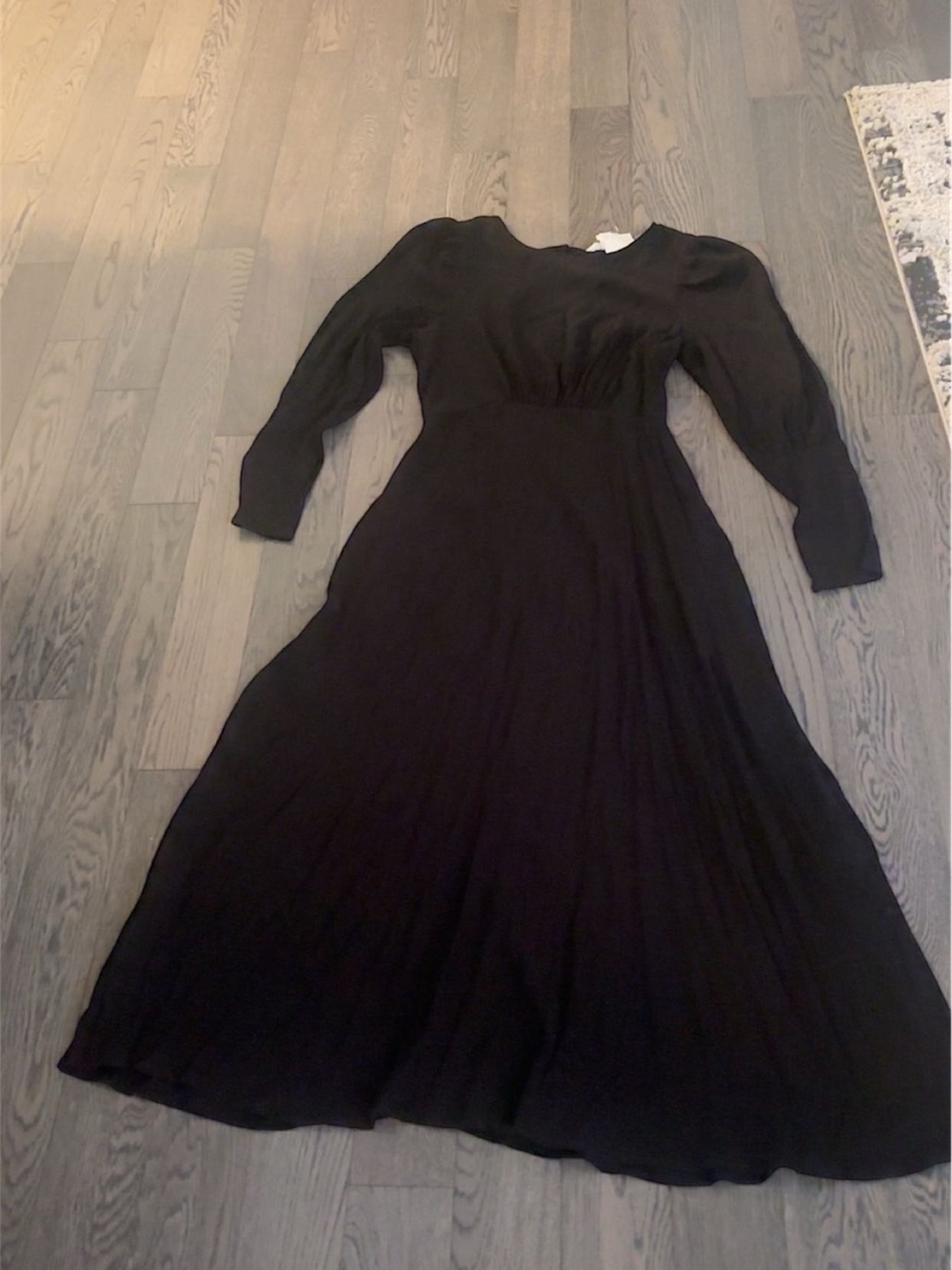 H&M Black Long-Sleeve Maxi Dress